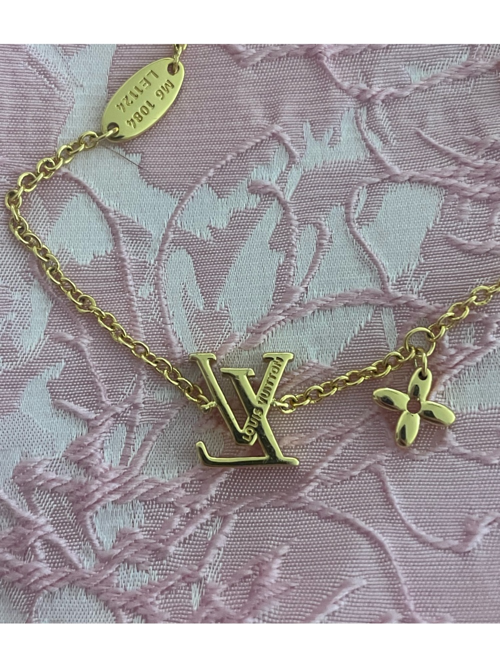 LV bracelet gold chain - Picture 3 of 5
